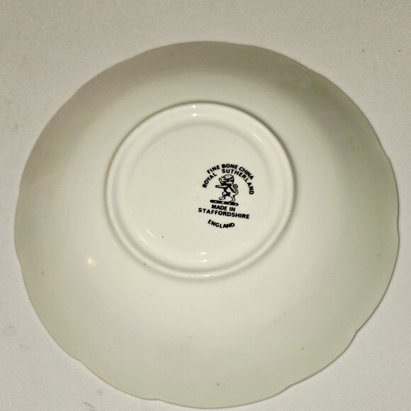 Royal Sutherland Bone China Cup & Saucer Set Floral Design Gold Trim Made In Eng - Picture 8 of 10
